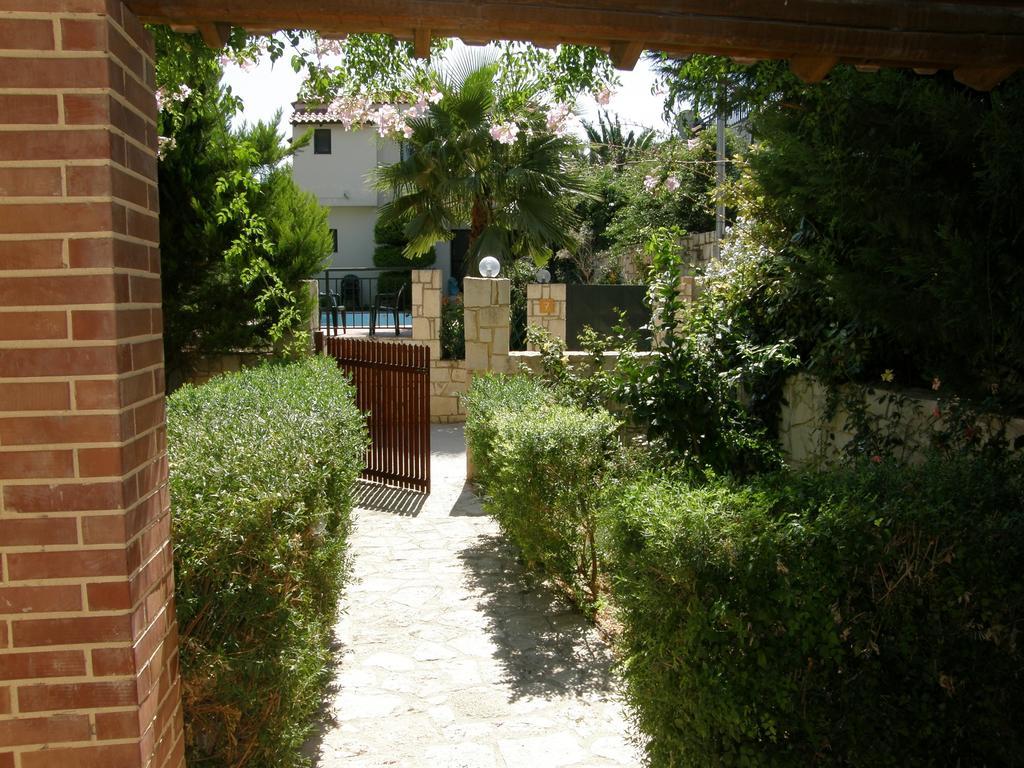 Christina Villas- Minoan Inland Pentamodi Exterior foto